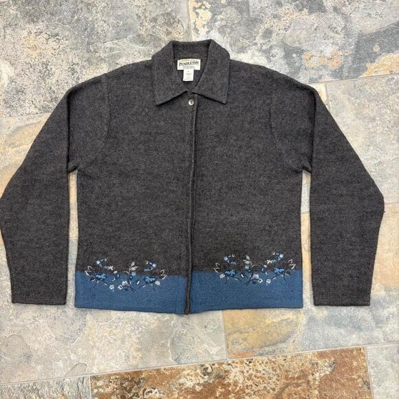 Pendleton Sweaters - Pendleton Women's Grey and Black Cardigan